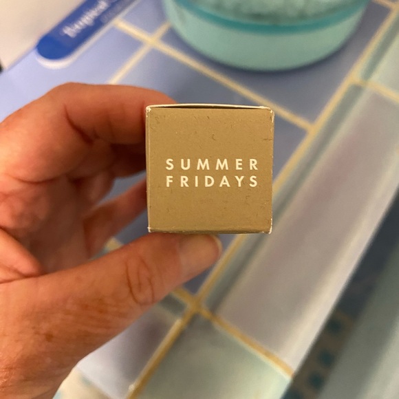 NWT Sunmer Fridays Vanilla Lip Butter Balm - Picture 3 of 4
